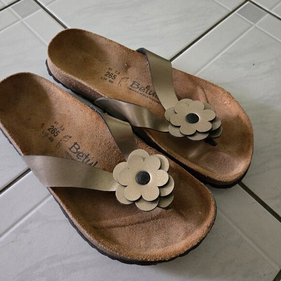 Betula Birkenstock Lene Flower Thong Metallic Gold Sandals 41/10 - Picture 1 of 5